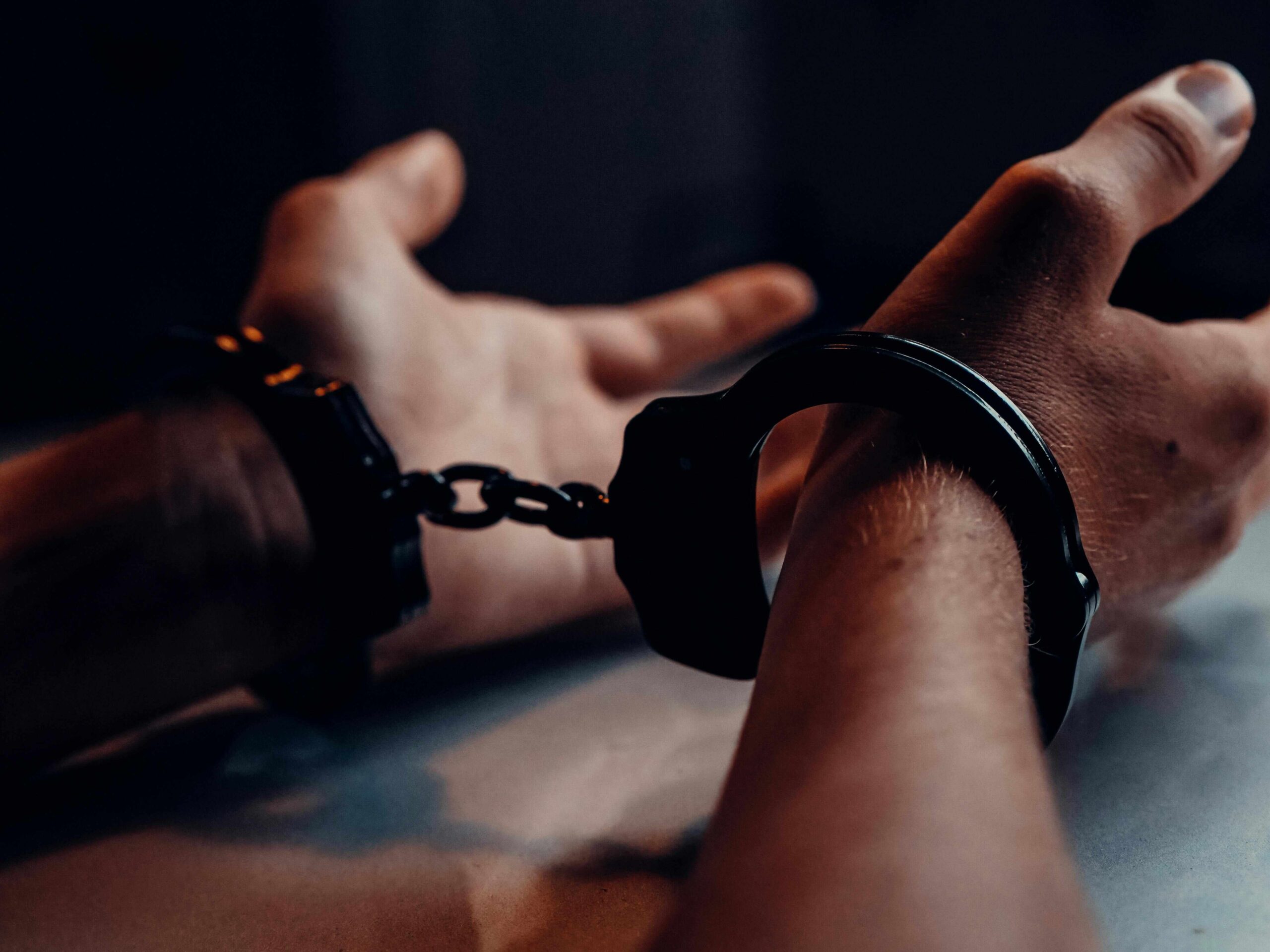 PSP detém na Covilhã homem procurado no Brasil por homicídio da esposa