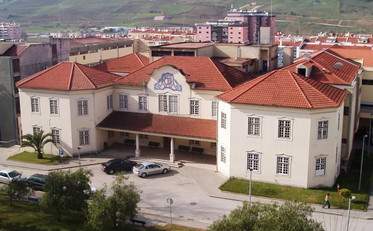 Torres Vedras pressiona Governo e pede intervenção de Seguro no Hospital do Oeste