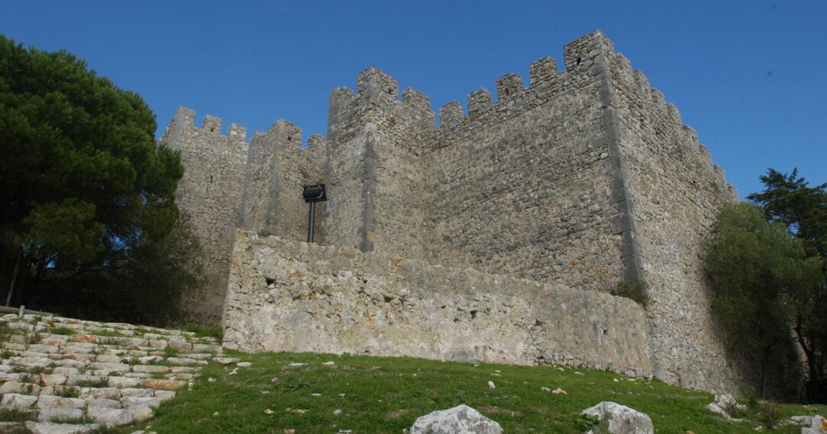 Castelo de Sesimbra já pode voltar a ser visitado
