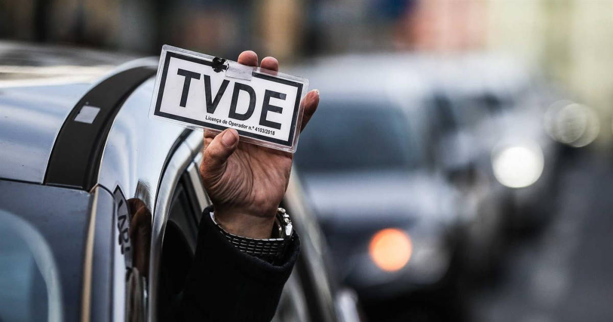 Albufeira proíbe TVDE na Baixa: motoristas contestam a decisão