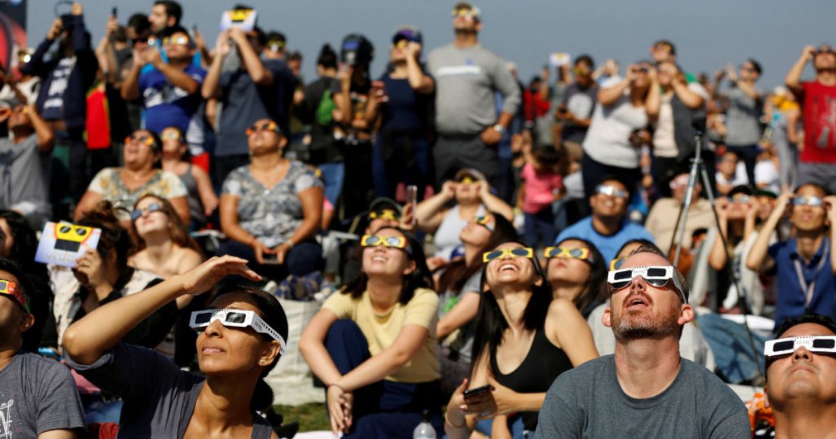 De olhos no… Eclipse Solar! Mas atenção às recomendações da DGS…