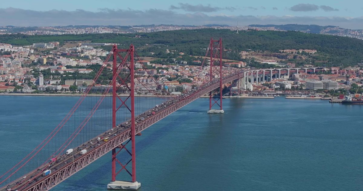 Ponte 25 de Abril – 60 anos a ligar as duas margens do Tejo